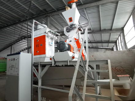 Installation and commissioning of pomace crushing production line