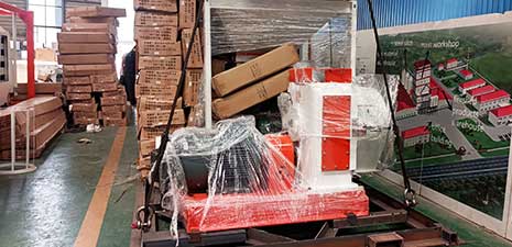 Complete set of SZLH320 Feed Pellet Production Machine packing and shipping to Côte d'Ivoire