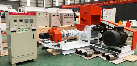 Aquatic feed extrusion machine