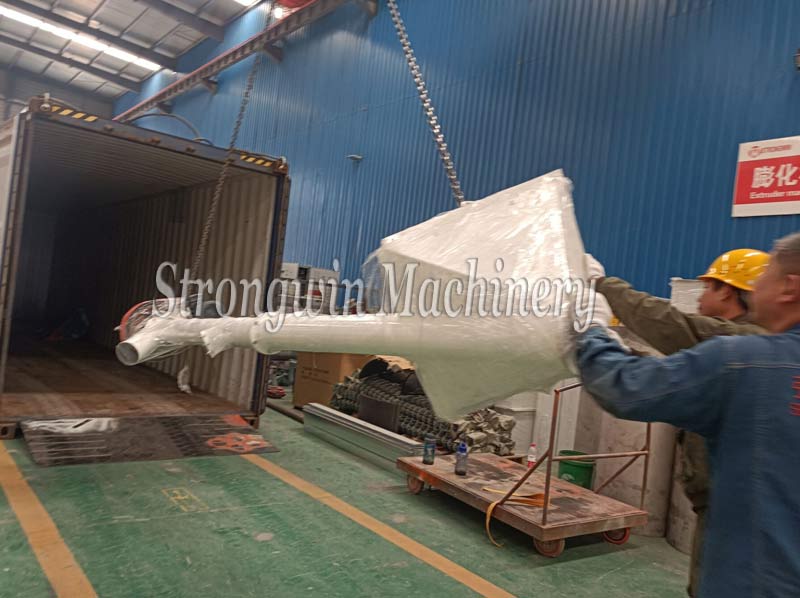 Complete set of animal feed production plant packing and shipping to Zimbabwe