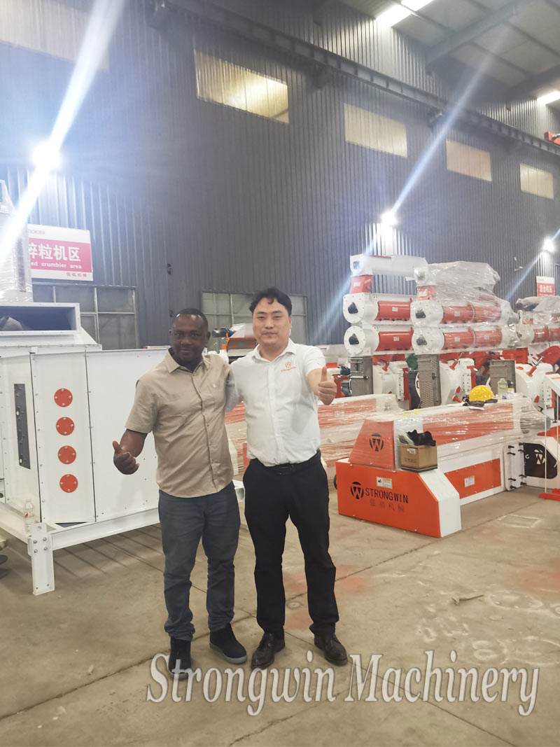 Customers from Ghana visits our factory for feed pellet plants