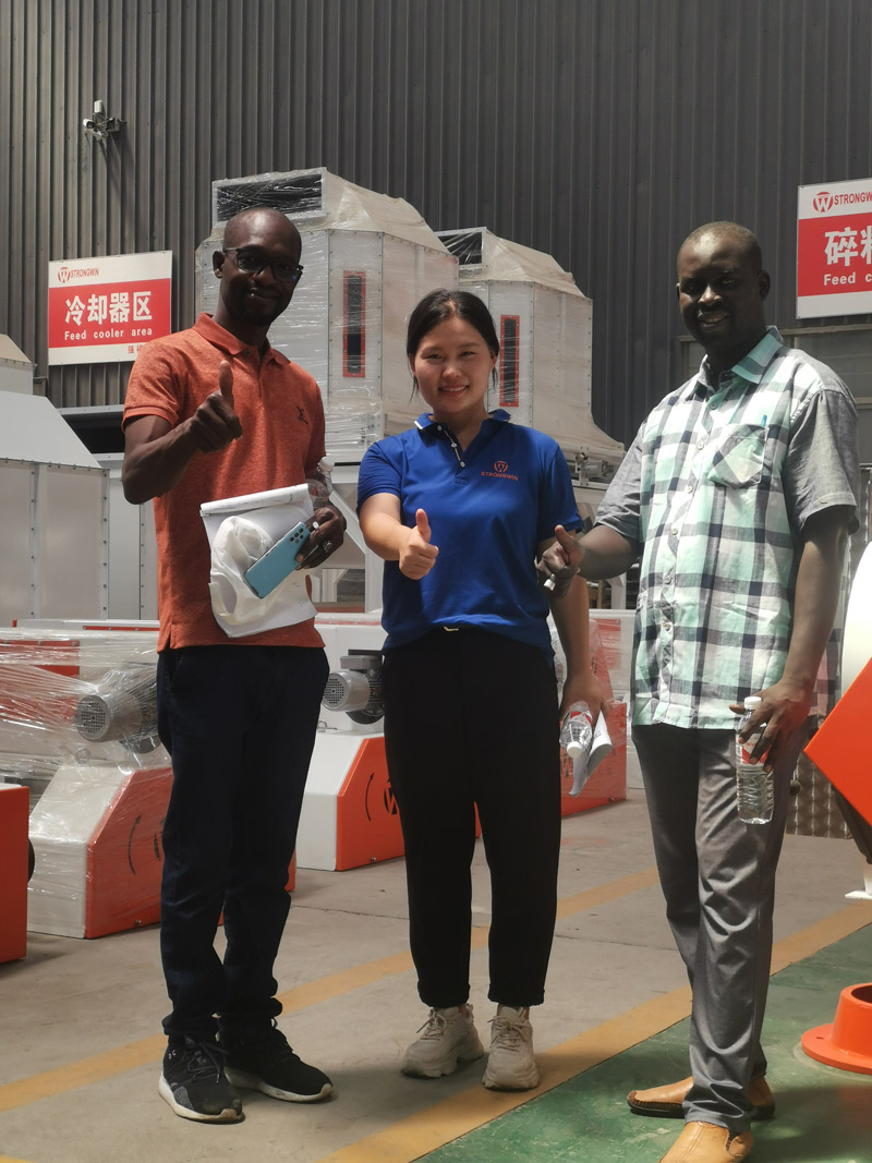 Customers from Senegal visits our factory for feed pellet mill Inspection