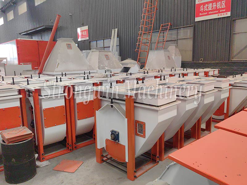 55kw Animal Feed Powder Production System Machine packing and shipping to Ecuador