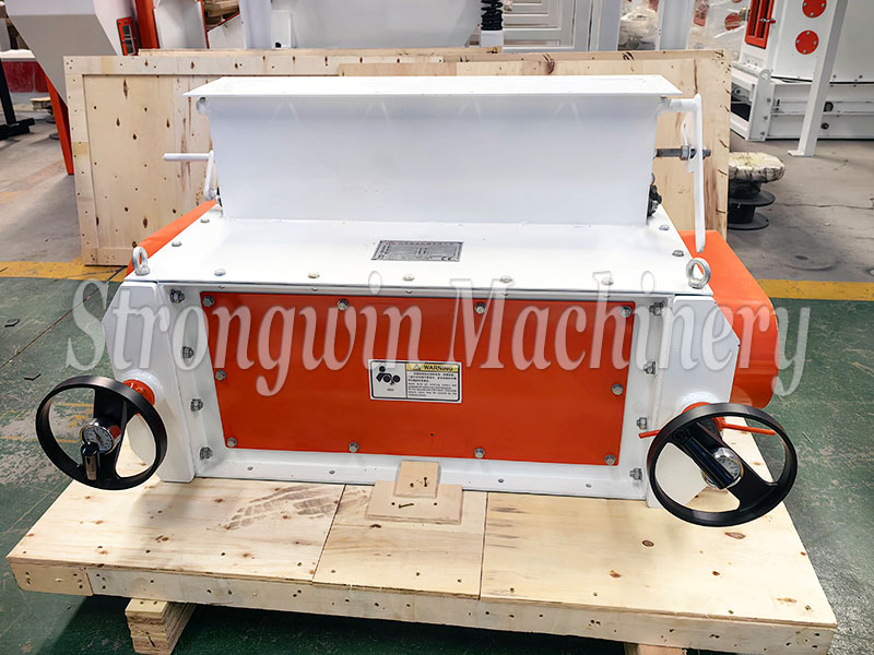 SSLG15x80 baby chick feed crumbler machine packing and shipping to Peru