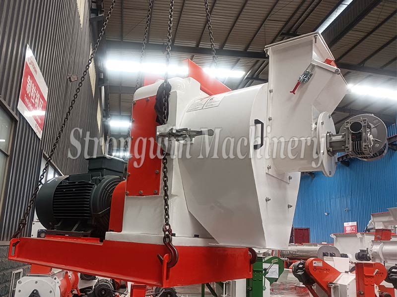 5TPH Pig Feed Pellet Manufacturing Machine packing and shipping to Qinghai Province, China