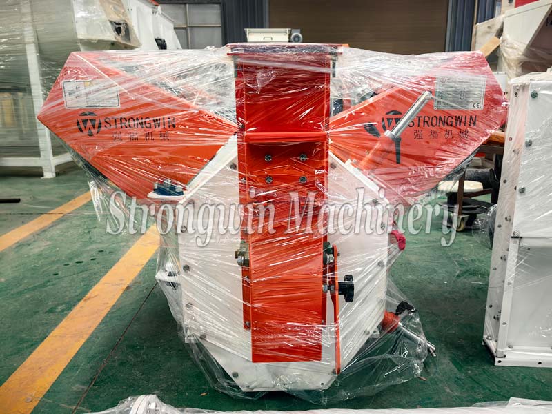 2 TPH Bird Feed Pellet Manufacturing Machine Plant packing and shipping to Kenya