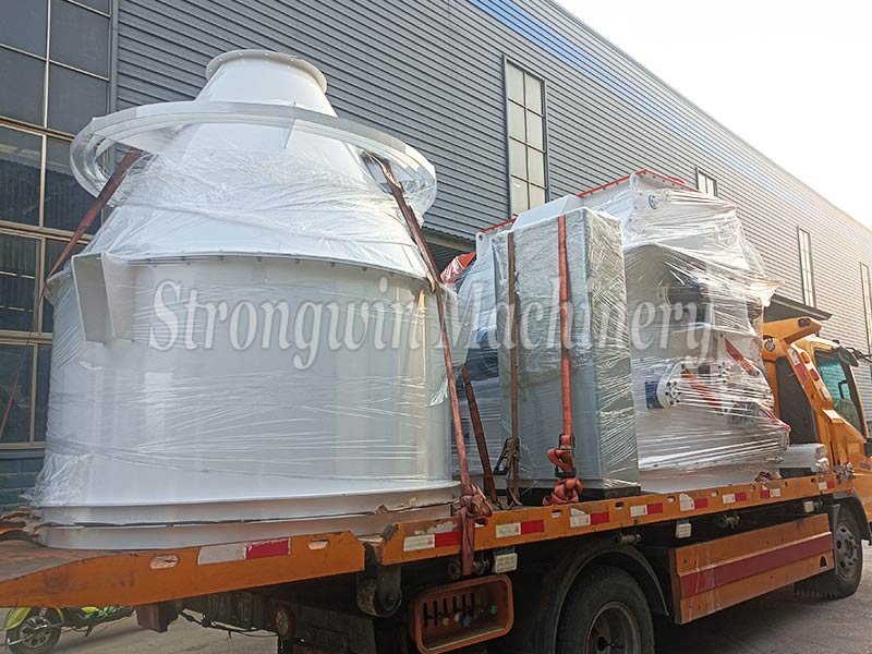 Chicken Feed Mixing Machines packing and shipping to Hubei Province, China