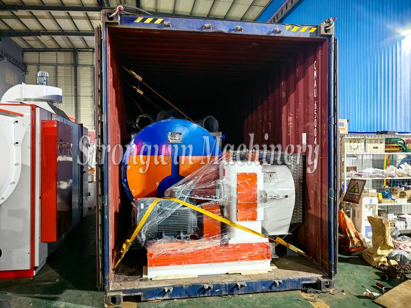 SZLH350 Poultry Feed Pellet Machine Plant packing and shipping to Peru